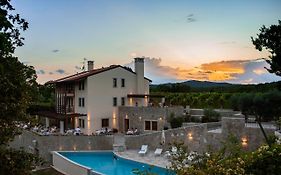 Cardo Boutique&Wine Resort